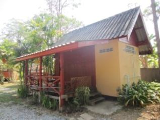 Suwan Guesthouse And Resort