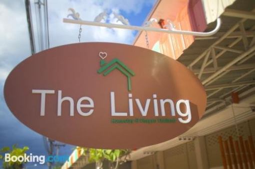 The Living - Holiday Home
