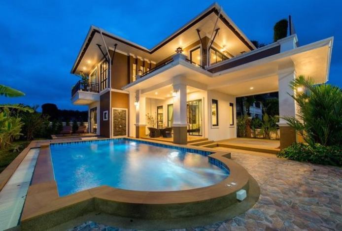 The sea aonang pool villa