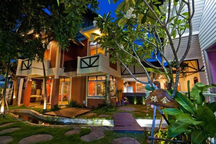 You and Me Guesthouse and Spa Chiangmai