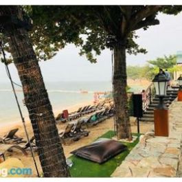 2 Bedrooms Private Beach Club Royal Pattaya