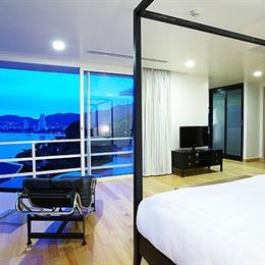 3 Bedroom Overlooking Patong Jane Touch