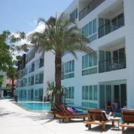 Akisol Phuket Ocean apartments