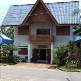 Baan Rim Talae Resort