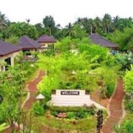 Baan Sooksabai Resort