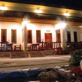 Baan Tawan Resort