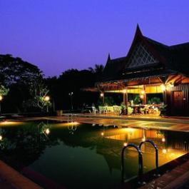 Baan Thai Resort Si Prachan