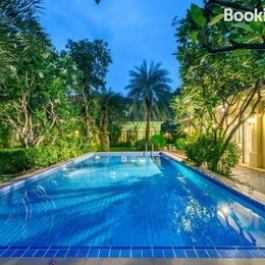 Bangkok Grand Villa with private Pool