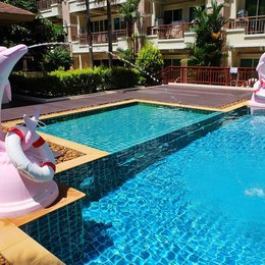 Best Pool View 2 bedroom Apartment Patong Beach 3