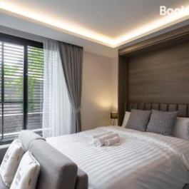 Circle Rein 8808Bangkok Asok2double beds52m24max