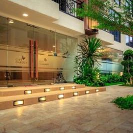 City Garden Pratamnak Condominium by Mr Butler
