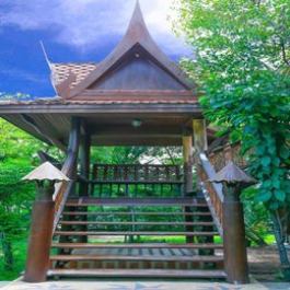 Deeden Pattaya Resort