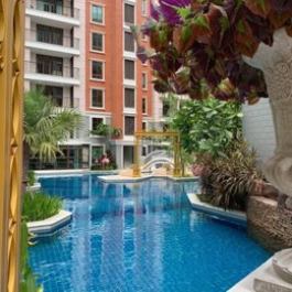 Espana Luxury apartment Huge Pool
