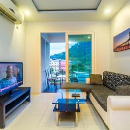 HLC501 Convenient Patong apartment for 4 Gym and pool Walk to market and beach 24149915