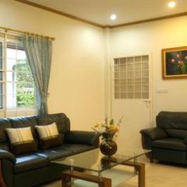 Hat Yai Family Boutique Bed and Breakfast Nakarinthanee Village