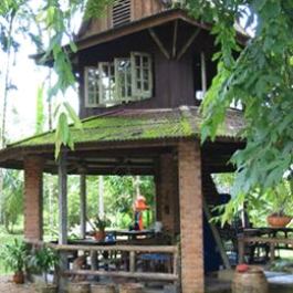Khao Sok Evergreen House
