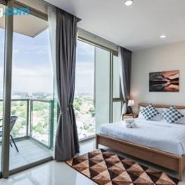 Luxury Studio with Sea View Riviera by Pattaya Holiday