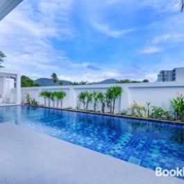 Naiharn Bansuanview Pool villa Phuket