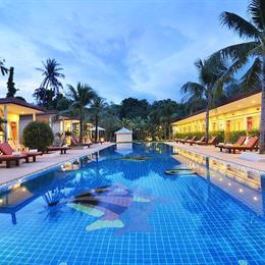Phuket Sea Resort By Benya