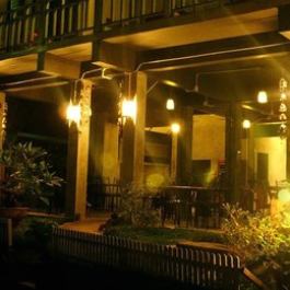 Tonkong Guesthouse and Restaurant