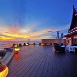 Villa Haven 6 Bed Luxurious Beachfront Residence at Na Jomtien Pattaya
