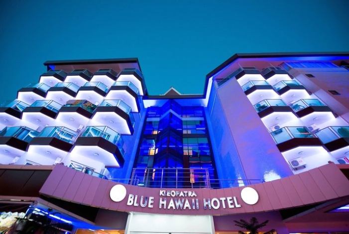 Kleopatra Blue Hawaii Hotel