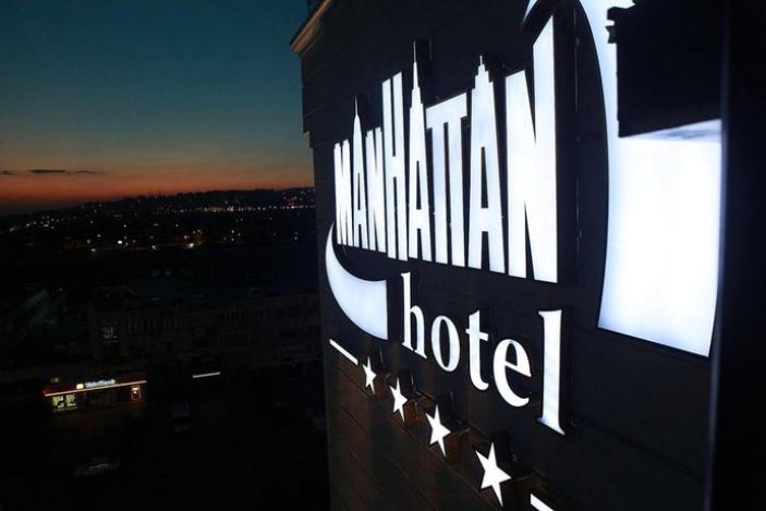 Manhattan Hotel