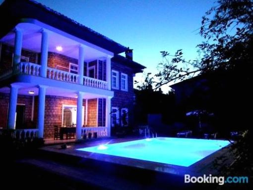 Villa Akinci 4 Bedroom Private pool and garden