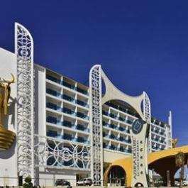 Azura Deluxe Resort Spa Ultra All Inclusive