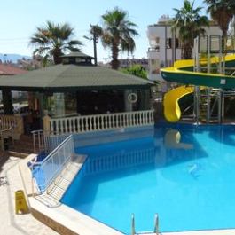 Maxwell Holiday Club ADULT ONLY