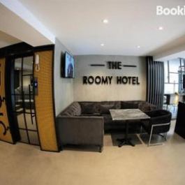The Roomy Hotel
