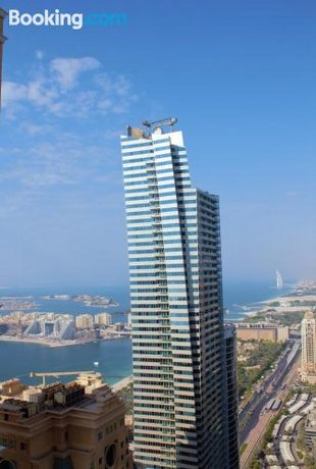 AC Pearl Holiday - Elegant Sea view Four Bedroom Apartment