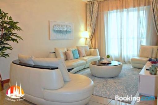AC Pearl Holiday - Sea and Palm Jumeriah view Four Bedroom Apartment