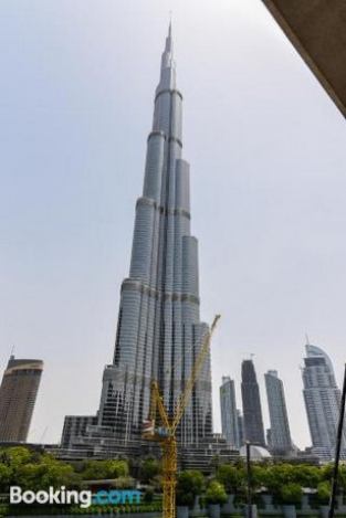 Burj Khalifa View Stand Point