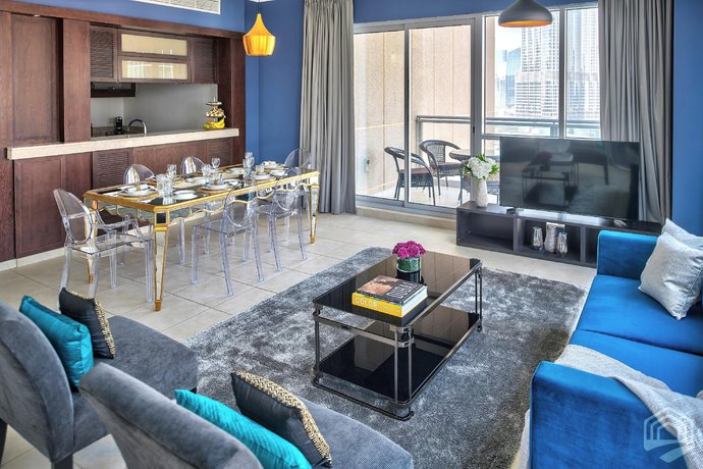 Luxury Staycation - The Residences Tower