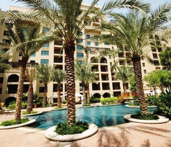 The Holidays Shop - Palm Jumeirah Apartment