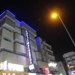 Al Sabkha Hotel