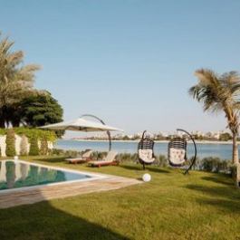 Fantastay Villa with Private Beach Palm Jumeirah