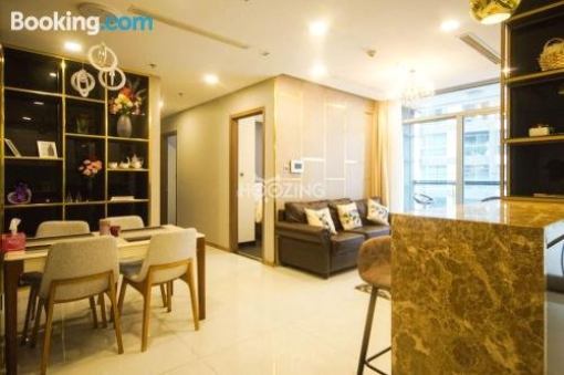 LUXURY 2 BEDROOMS Modern Furniture and Park View