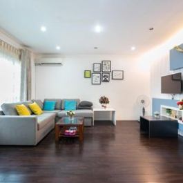 Anas tranquil apartment in heart of Saigon