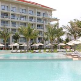 Garden Apartment By The Pool in 5 Star Ocean Villas Beach Resort