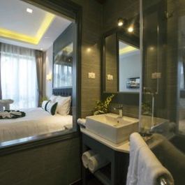 Ivy Villa One Deluxe Room with Double Bed 02