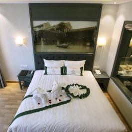 Ivy Villa One Superior Room with Double Bed 01